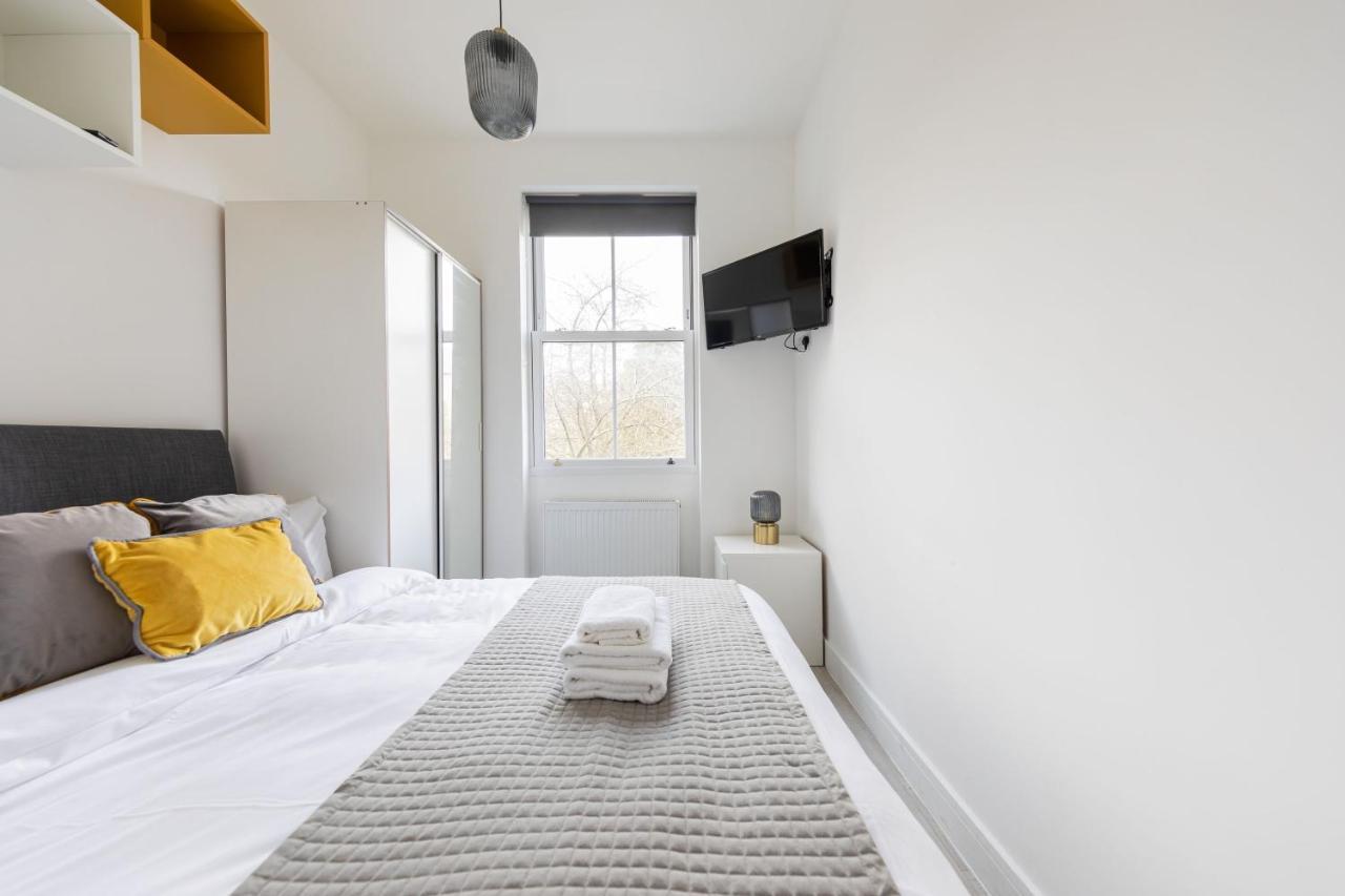 Cozy Ensuite Bedroom For Two Near Tufnell Park 런던 외부 사진